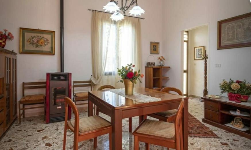 Casa Vacanze Nonna Tuzza Marsala Eksteriør bilde